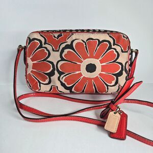 Coach Y2K Poppy Floral Scarf Print Canvas Flight Bag Crossbody F25121 Red Patent